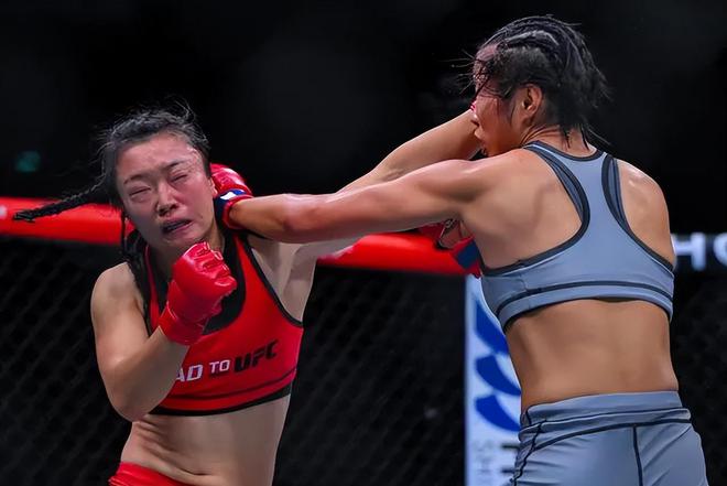 甜妹夺冠网友：白天救死扶伤晚上全力打伤龙八国际娱乐网站澳门ufc格斗赛中医(图7)