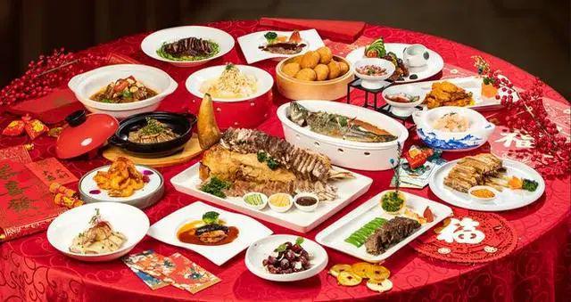 25年夜饭新风向：价格亲民品质不减龙8国际唯一年夜饭价格普遍下调20(图4)